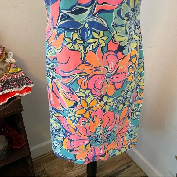 Lily Pulitzer Dress Beautiful Signature Pink & Blue Size Medium - Picture 8 of 9